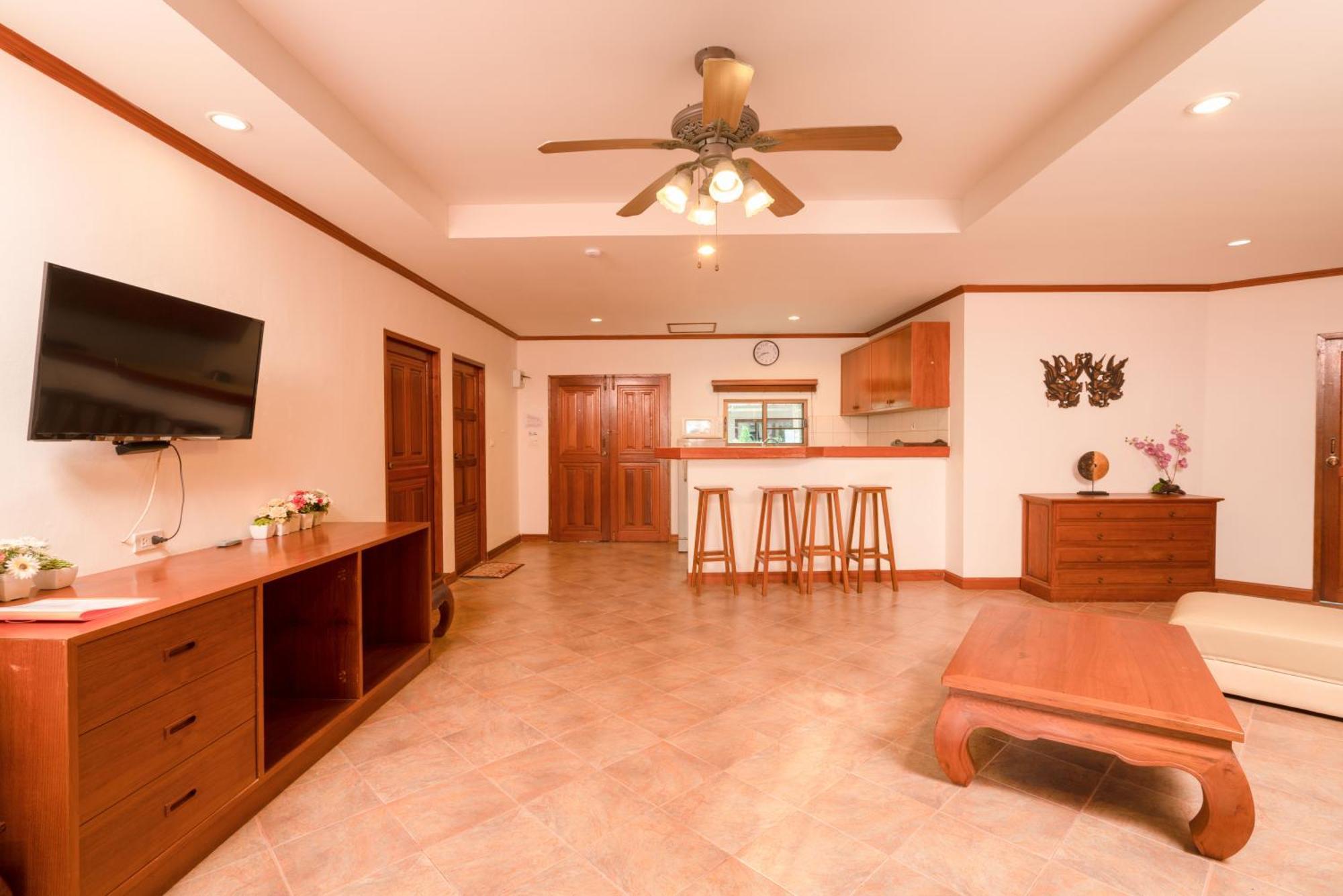 Sai Rougn Apartment Patong Экстерьер фото