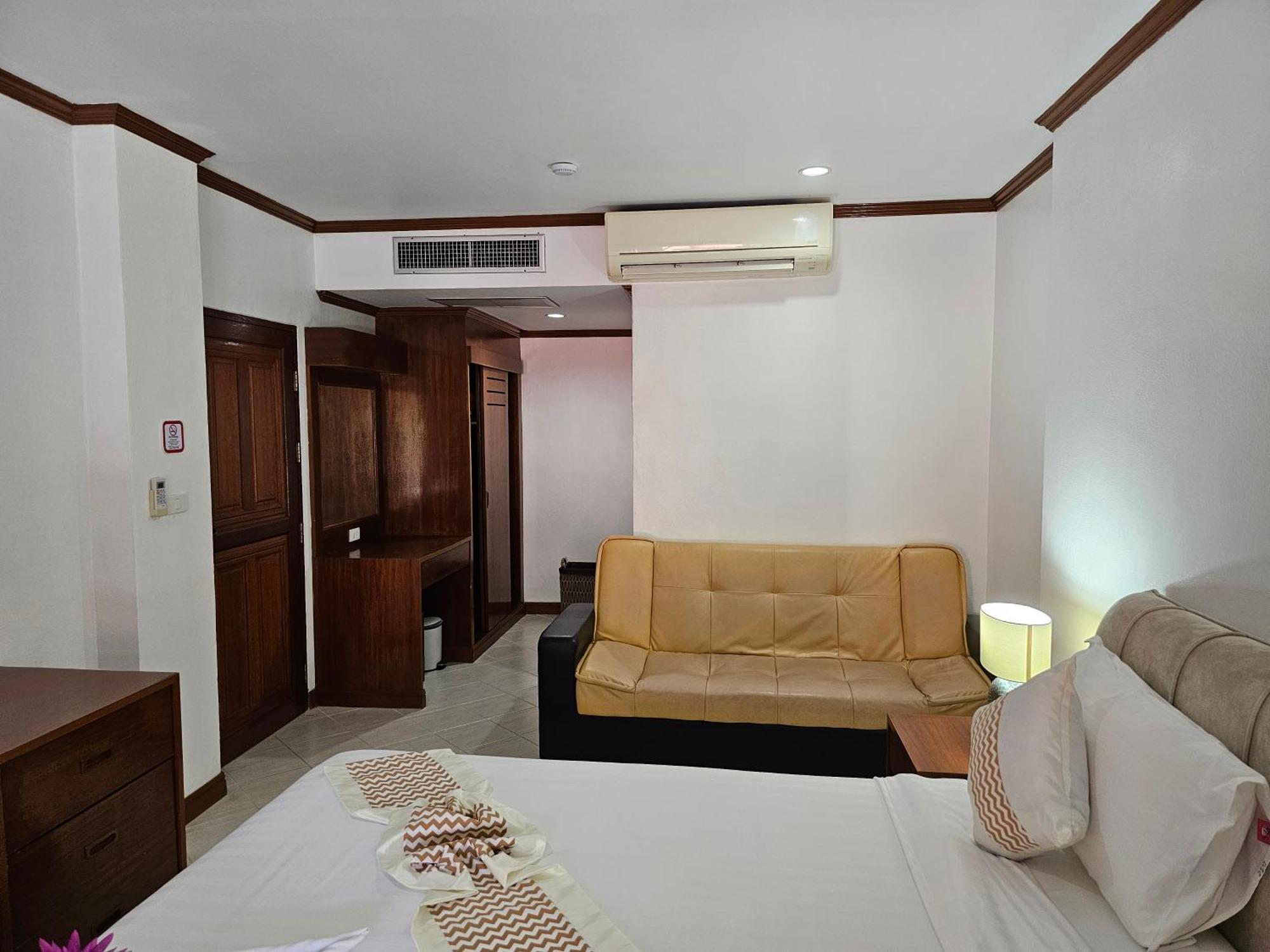 Sai Rougn Apartment Patong Экстерьер фото