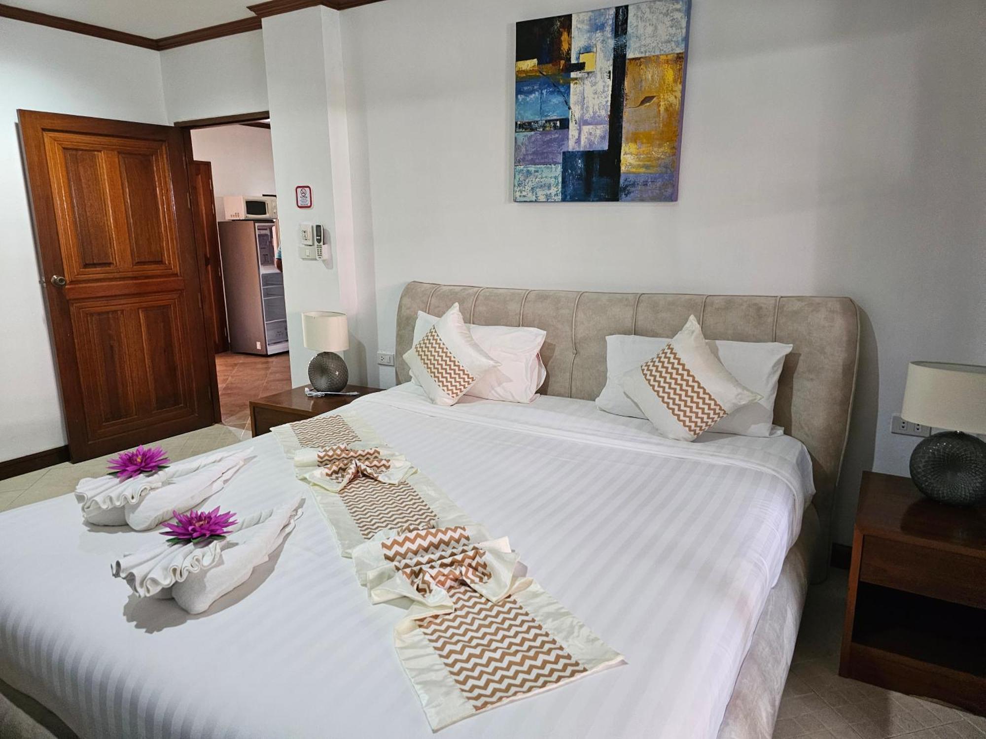 Sai Rougn Apartment Patong Экстерьер фото