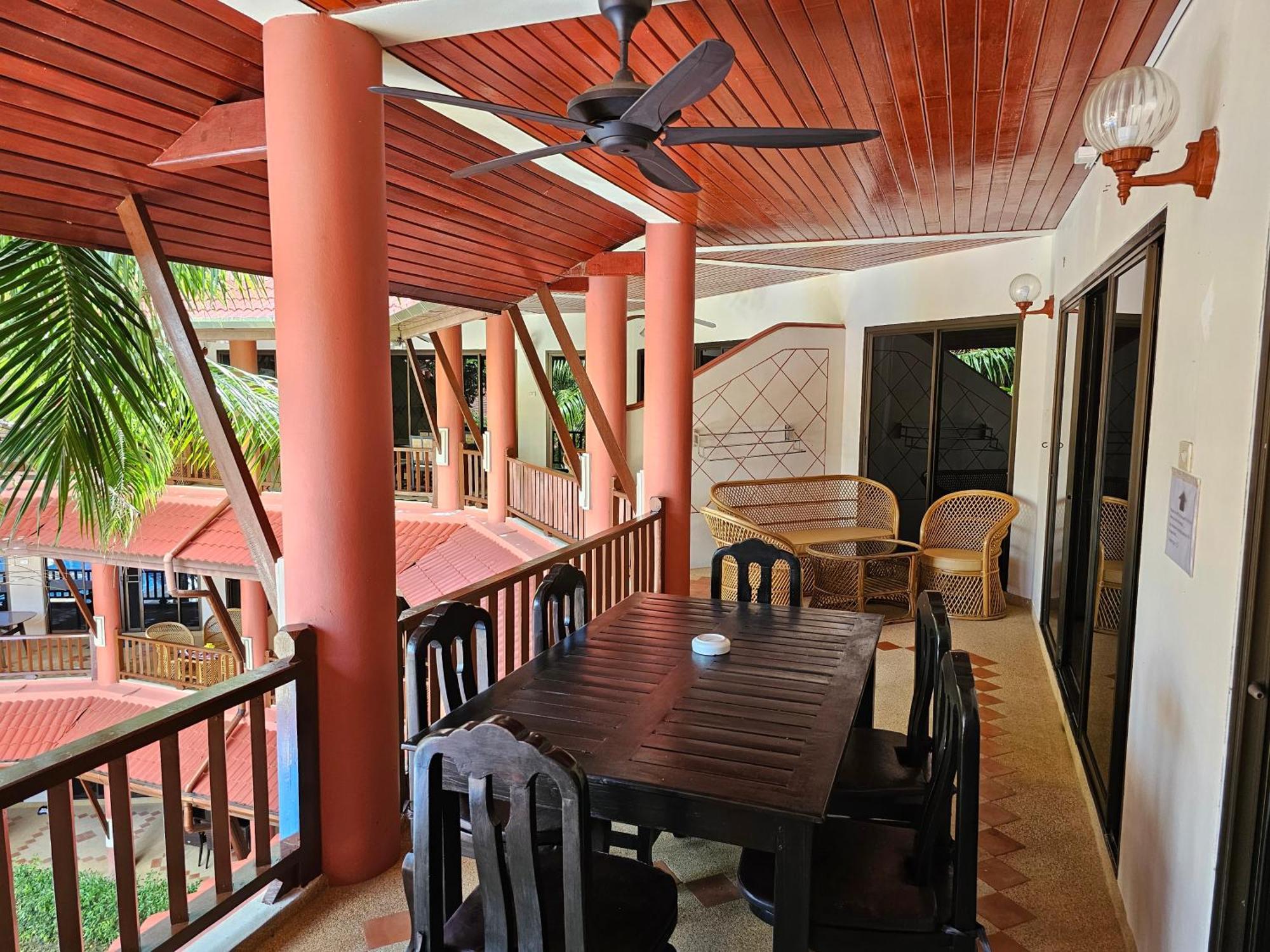 Sai Rougn Apartment Patong Экстерьер фото